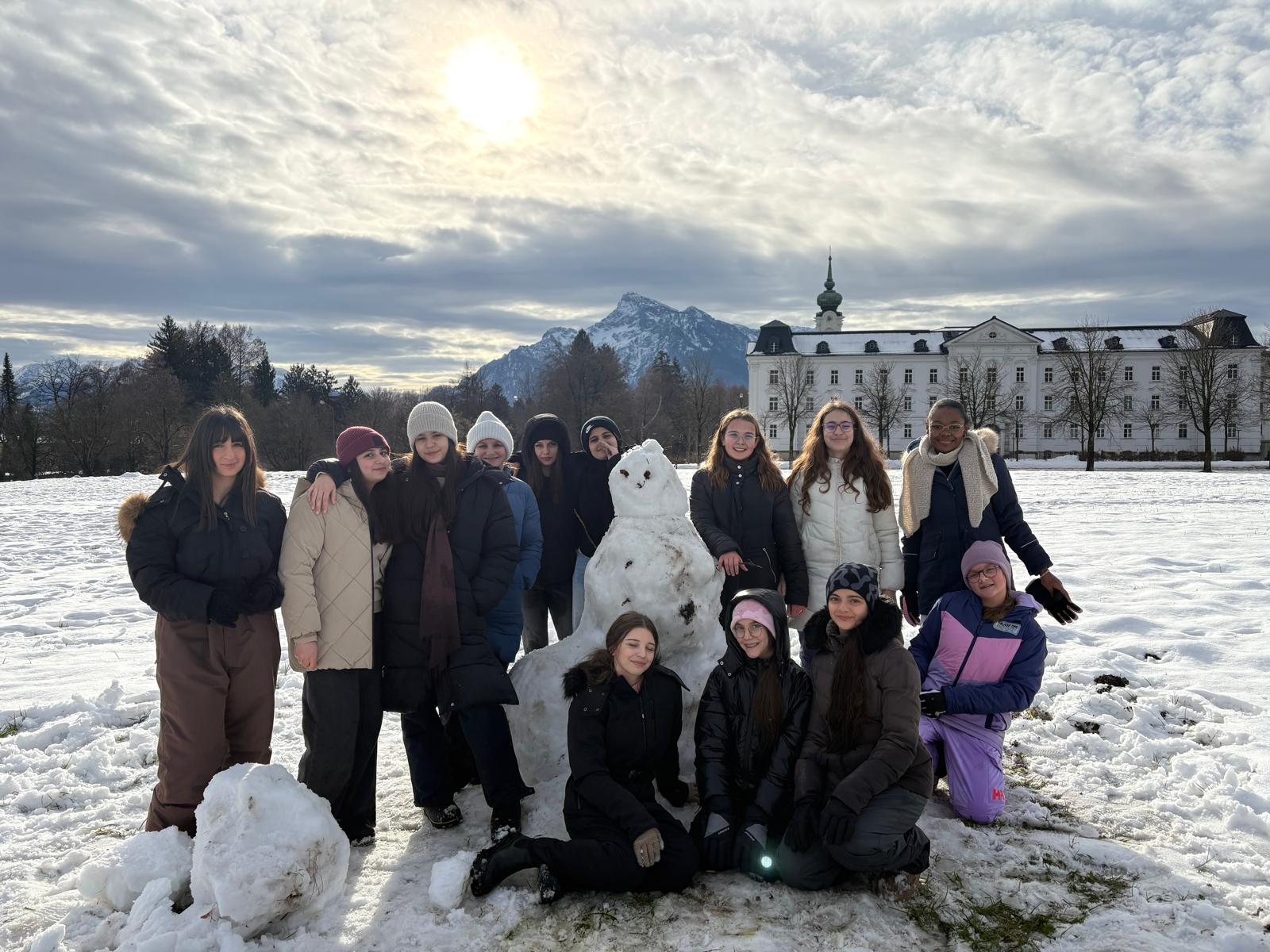 Rodel-Spaß im Sportunterricht